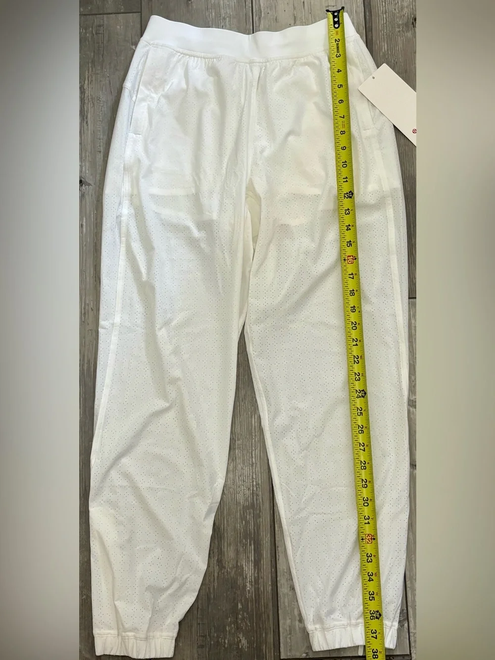 Lululemon Women’s Adapted State Perforated HR Jogger - Size 6 - White